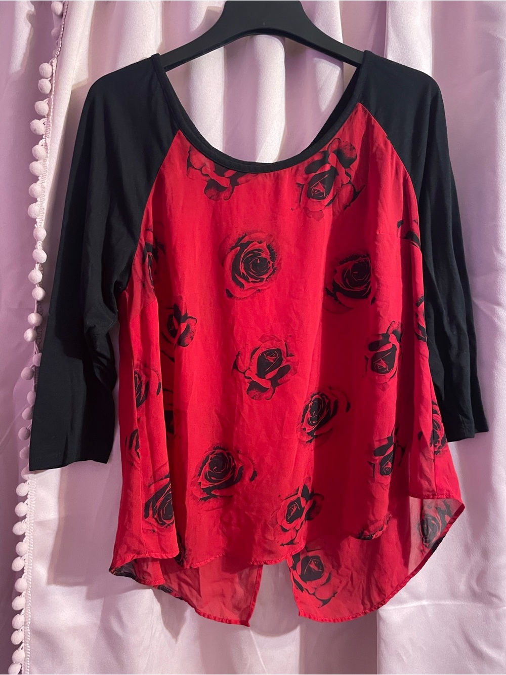 Torrid Red Roses Black Sleeves Blouse Top